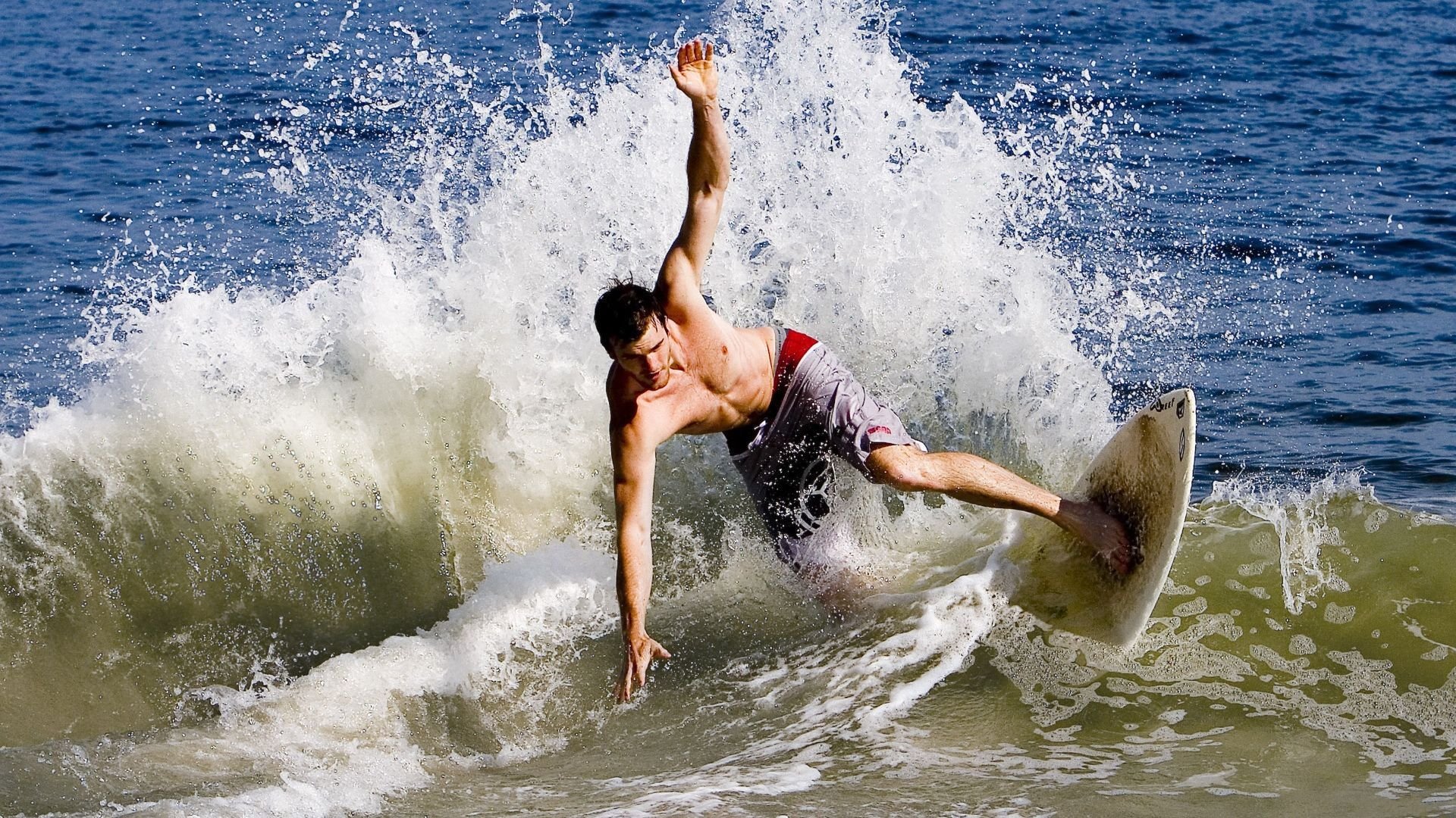 NBA与西班牙篮球联合举办“篮球无国界”欧洲训练营